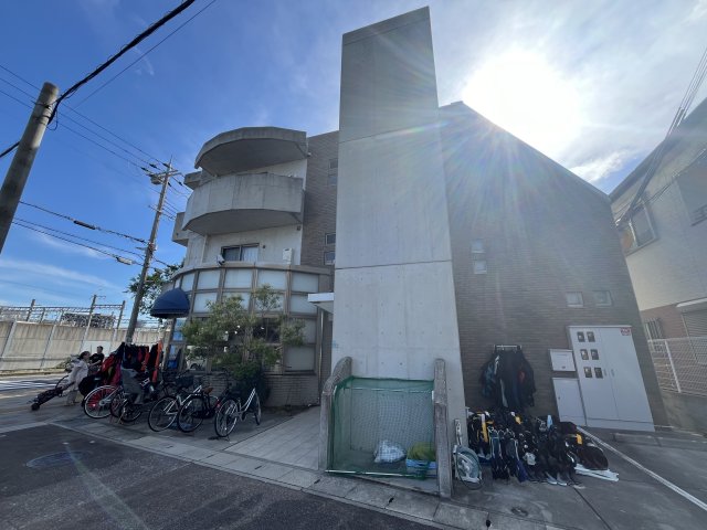 西宮市高木西町の賃貸物件 外観写真